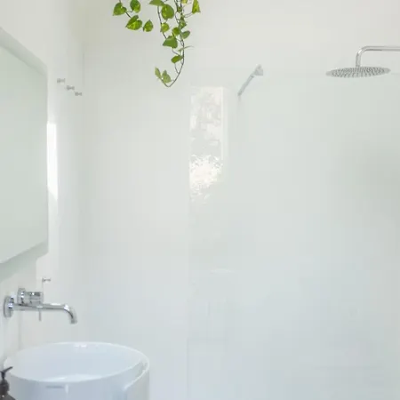 Loft Miyabi - Urban Retreat With Private Parking Appartamento *