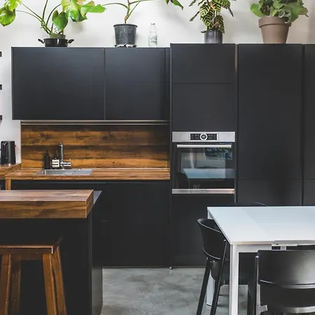 Loft Miyabi - Urban Retreat With Private Parking Turin