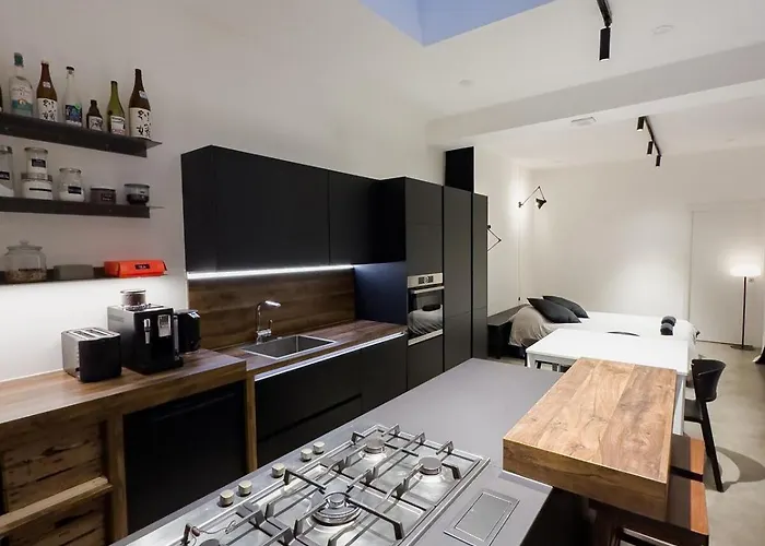 Loft Miyabi - Urban Retreat With Private Parking *