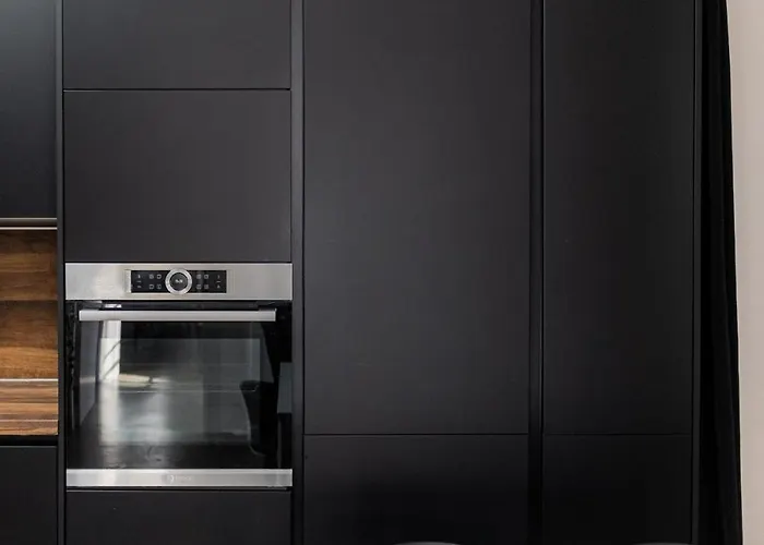 Loft Miyabi - Urban Retreat With Private Parking